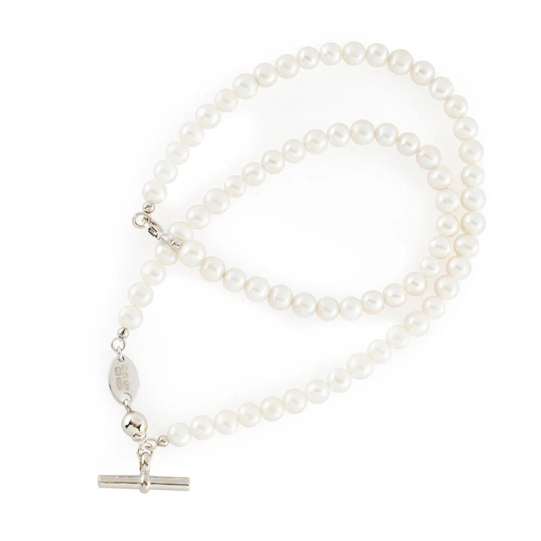 Silver Pearl T-Bar Necklace - Image 7