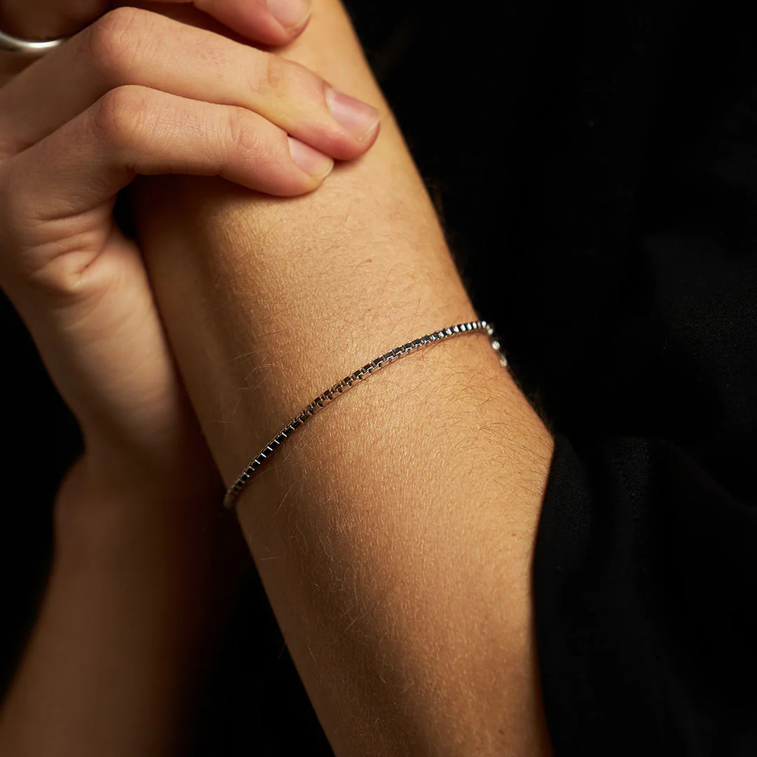 Silver Box Chain Bracelet - Image 8