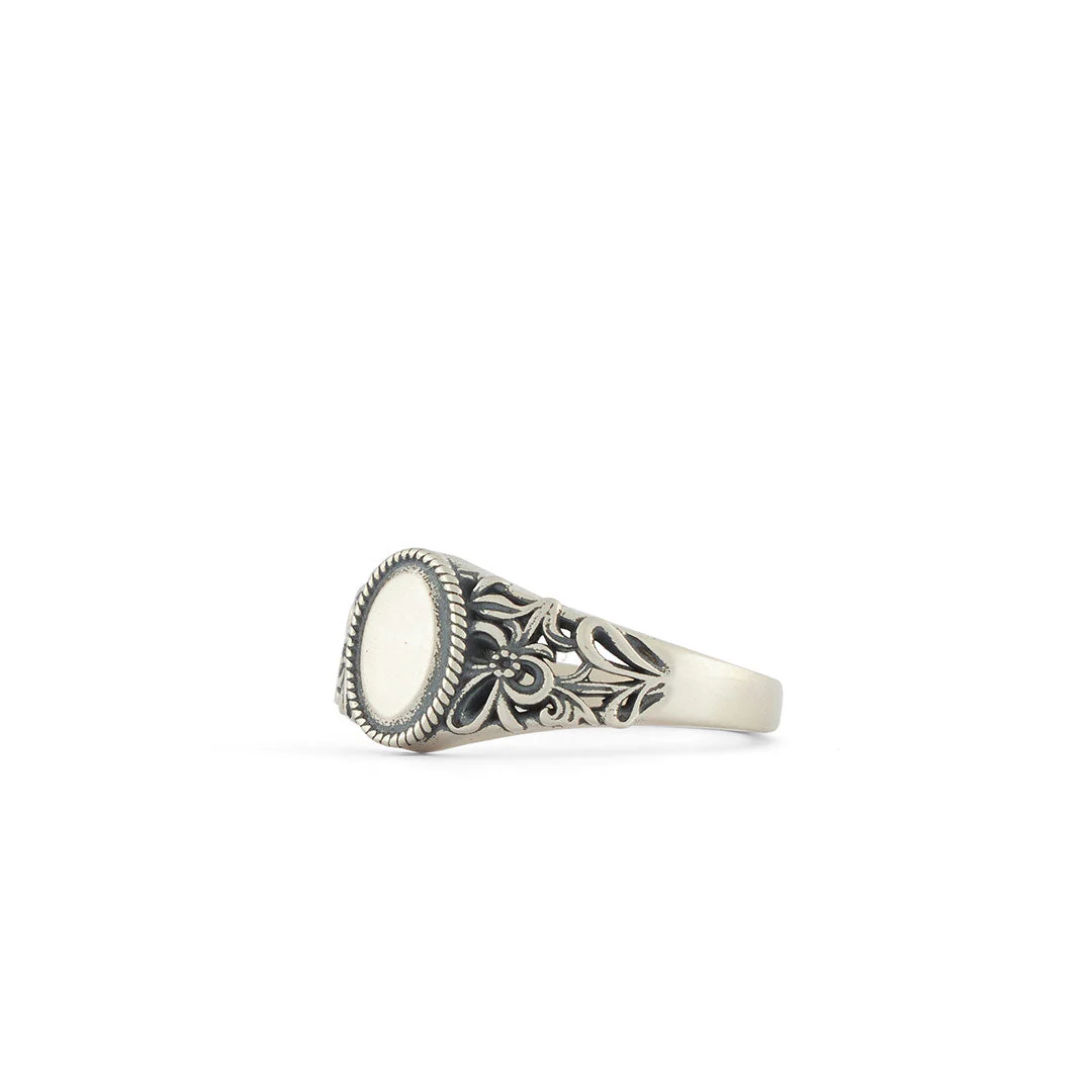 Silver Lace Ring - Image 5