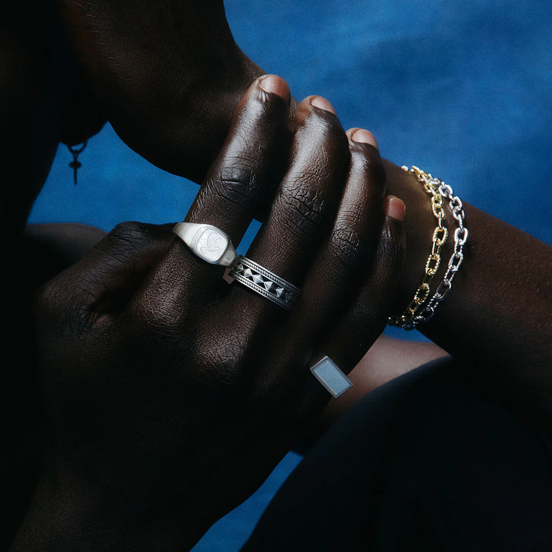 Silver Regal Ring - Image 4