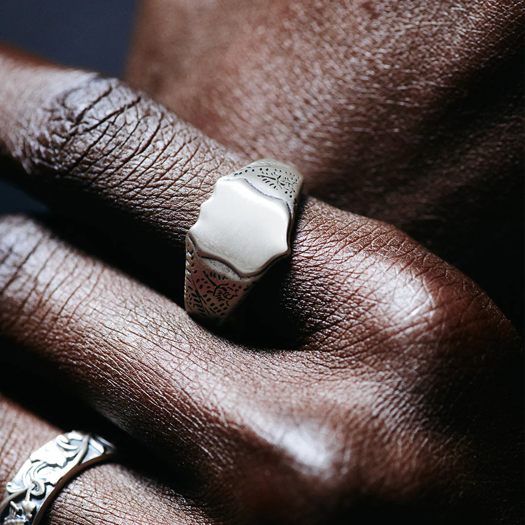 Silver Shield Ring - Image 8