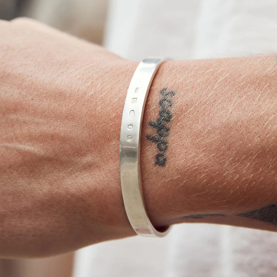Silver Traditional Hallmark Cuff - Image 4