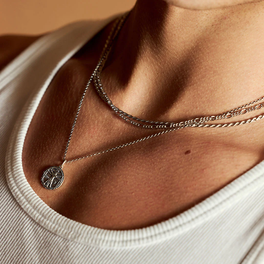 Silver Vitruvian Man Necklace - Image 4